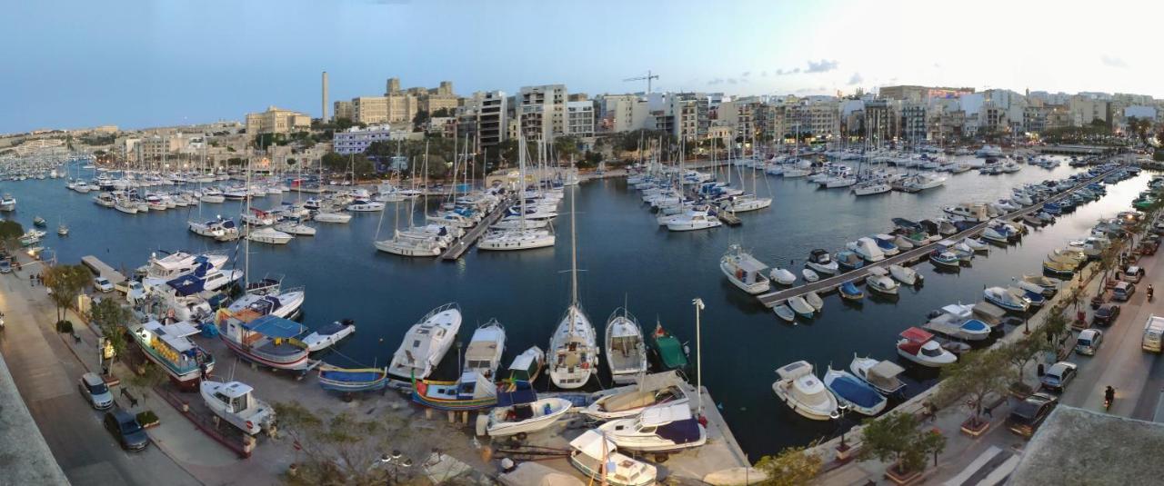 2 Bedroom, Central And Spacious Apartment With Sea View - 2 Msida Εξωτερικό φωτογραφία