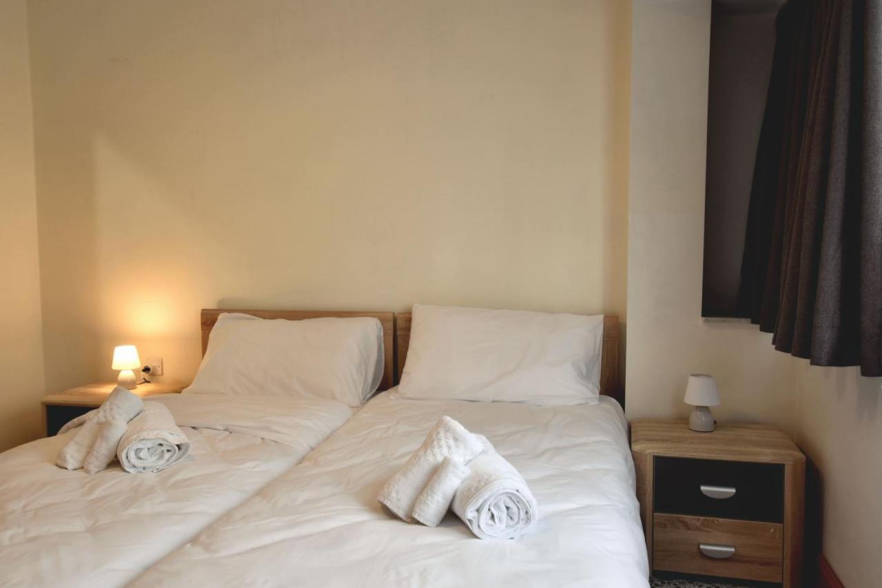 2 Bedroom, Central And Spacious Apartment With Sea View - 2 Msida Εξωτερικό φωτογραφία